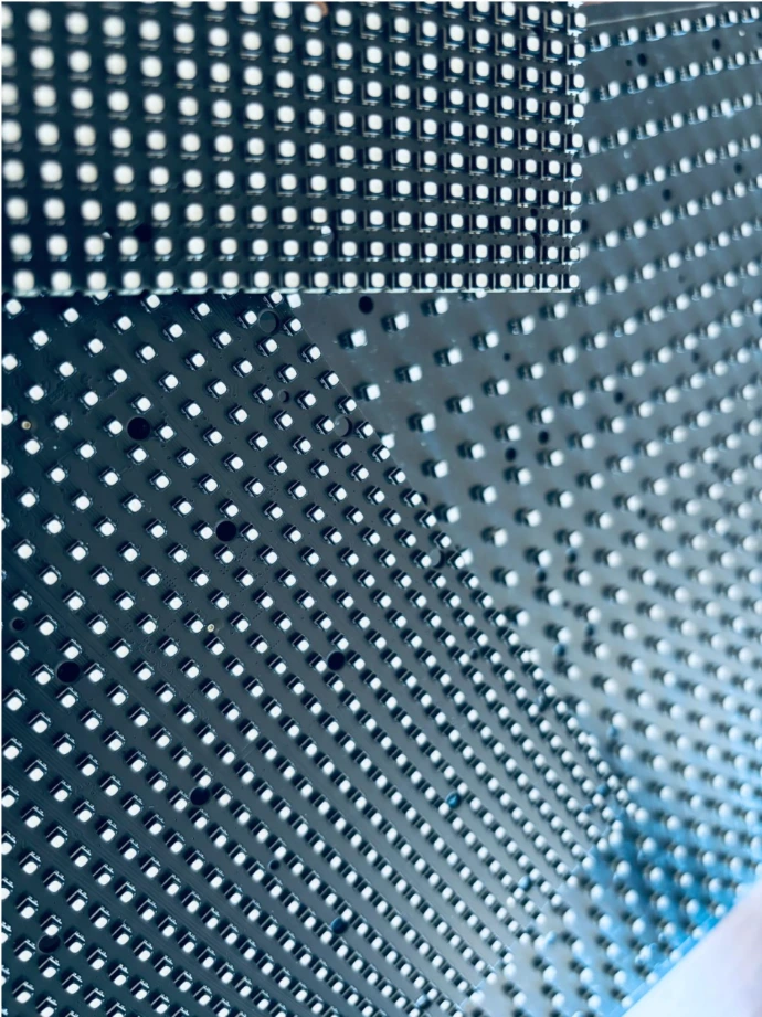 LED